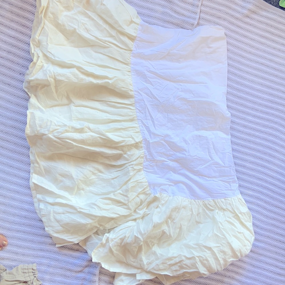 Linen Crib bed skirt